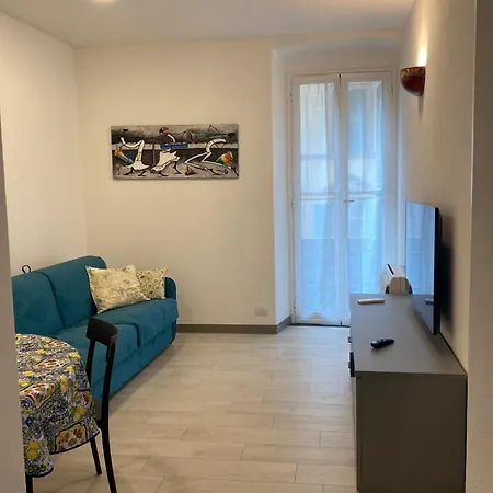 Ada - Apartamento La Spezia